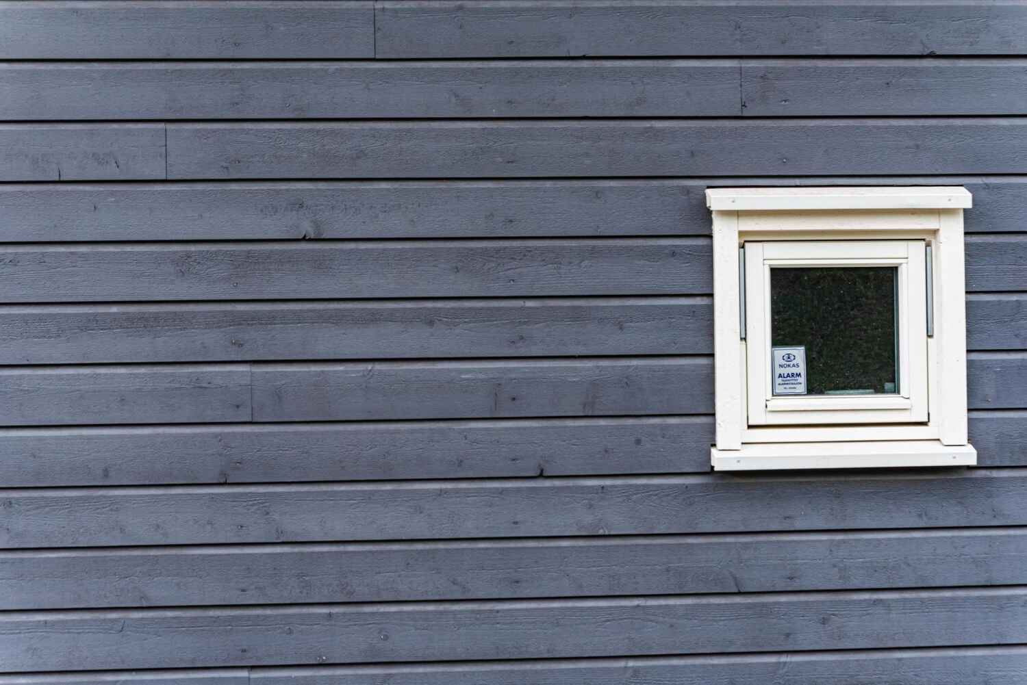 Energy-Efficient Siding Installation  Save on Utility Bills